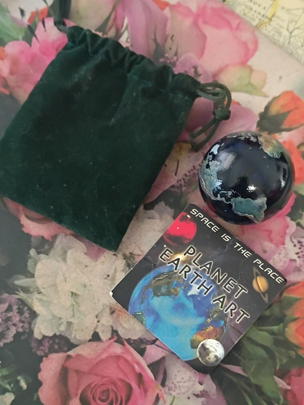 ❤️SHASTA 2007 PLANET EARTH ART HAND PAINTED MARBEL NWT